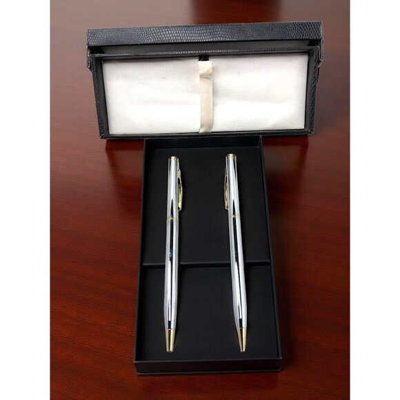 Vintage  1980s  Pierre Cardin pen and mechanical pencil set in its original text - Picture 7 of 8